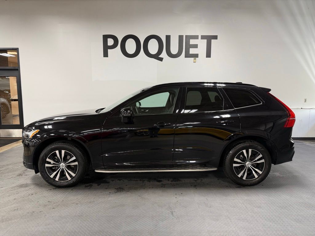 2024 Volvo XC60 B5 Core Dark Theme AWD's photo