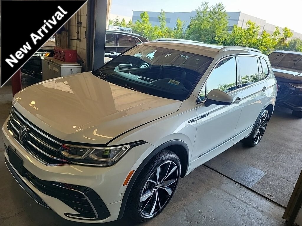 Used 2024 Volkswagen Tiguan 2.0T SEL R-Line SUV