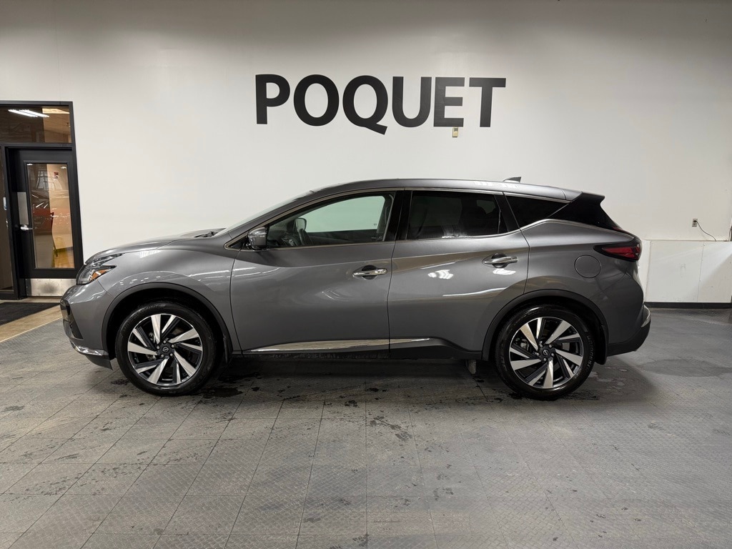 2023 Nissan Murano SL's photo