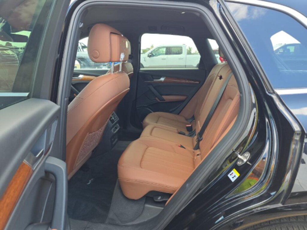 Used 2023 Audi Q5 40 Premium SUV
