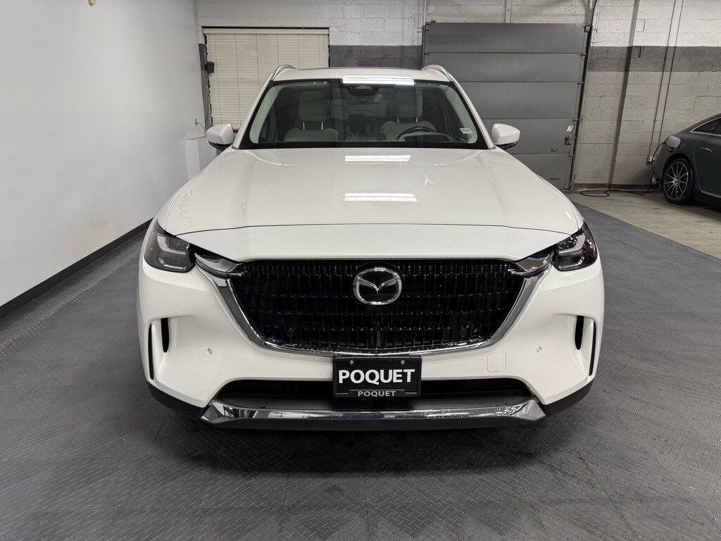 2024 Mazda CX-90 Premium photo 2