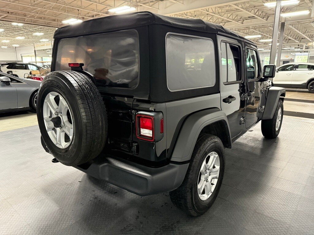 2018 Jeep Wrangler Unlimited Sport S photo 4