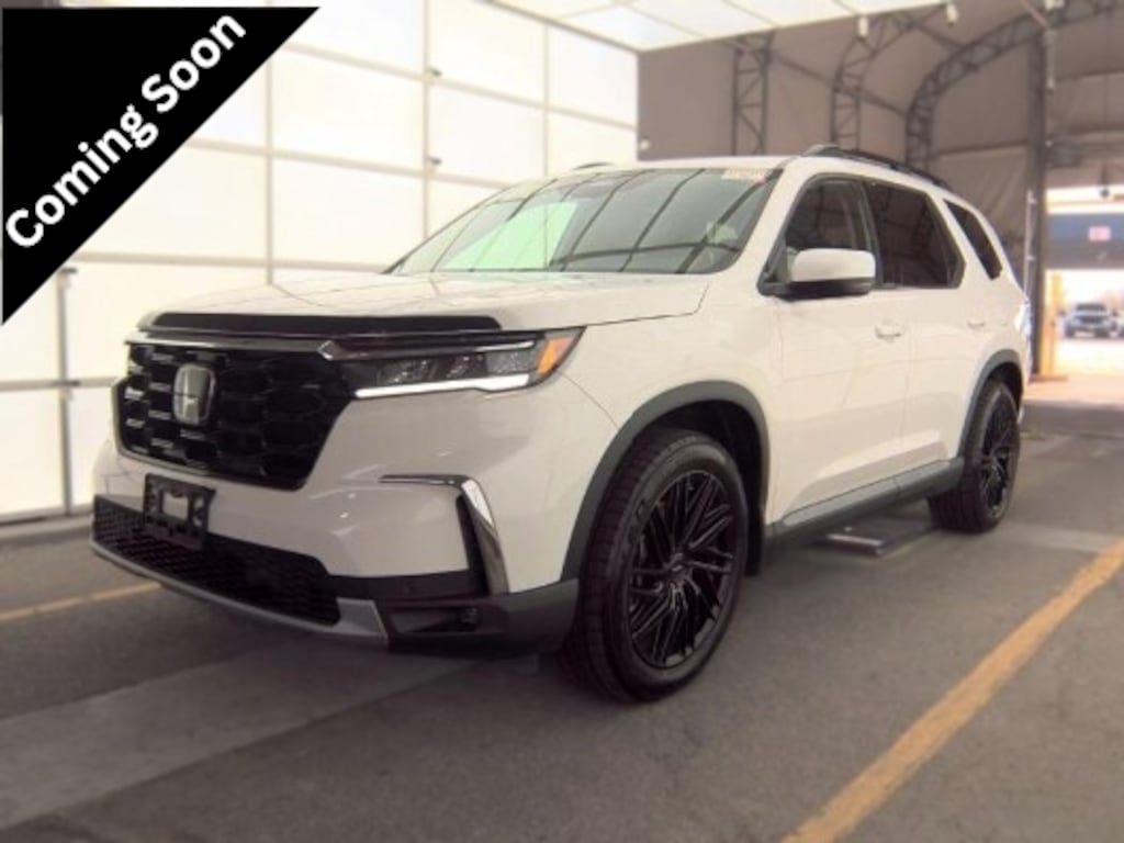 Used 2024 Honda Pilot Touring SUV