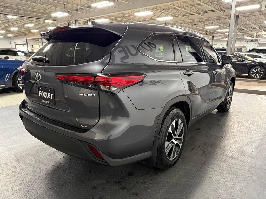 Used 2020 Toyota Highlander Hybrid XLE SUV