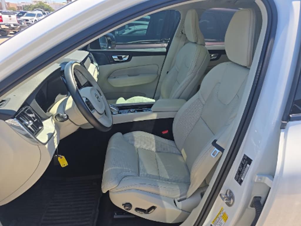 Used 2024 Volvo XC60 Recharge Plug-In Hybrid Ultimate SUV