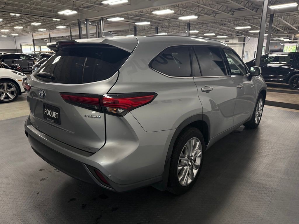 Used 2021 Toyota Highlander Hybrid Limited SUV