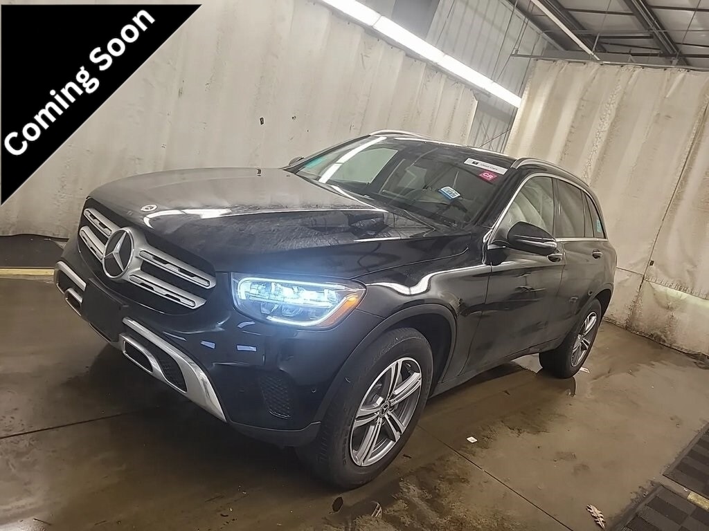 2022 Mercedes-Benz GLC GLC300's photo