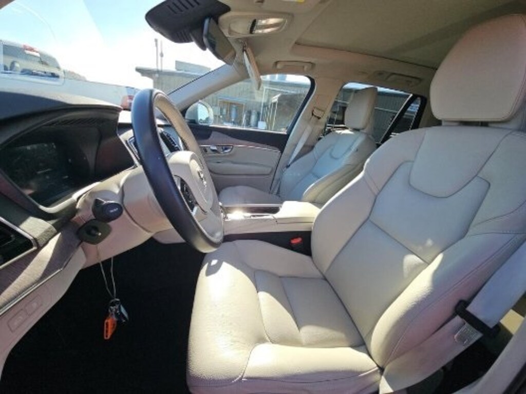 Used 2023 Volvo XC90 Recharge Plug-In Hybrid T8 Plus Bright Theme 7 Passenger SUV