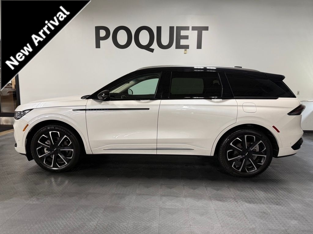 Used 2024 Lincoln Nautilus Reserve SUV