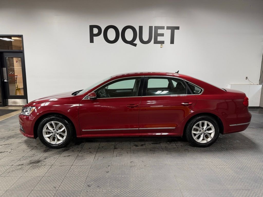 Used 2016 Volkswagen Passat 1.8T S Sedan