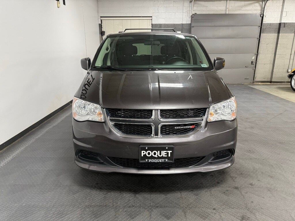 2015 Dodge Grand Caravan SXT photo 3