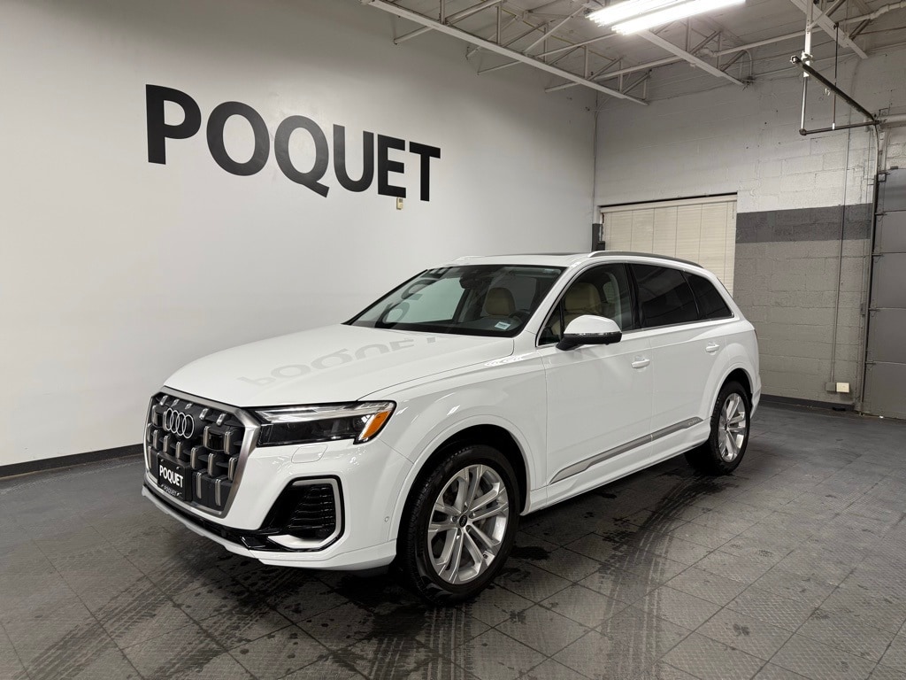 Used 2025 Audi Q7 55 Premium Plus SUV