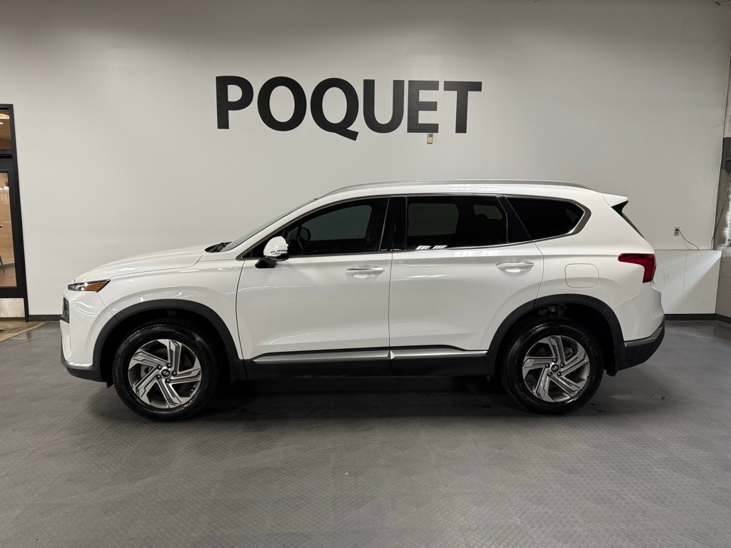 2022 Hyundai Santa Fe SEL's photo