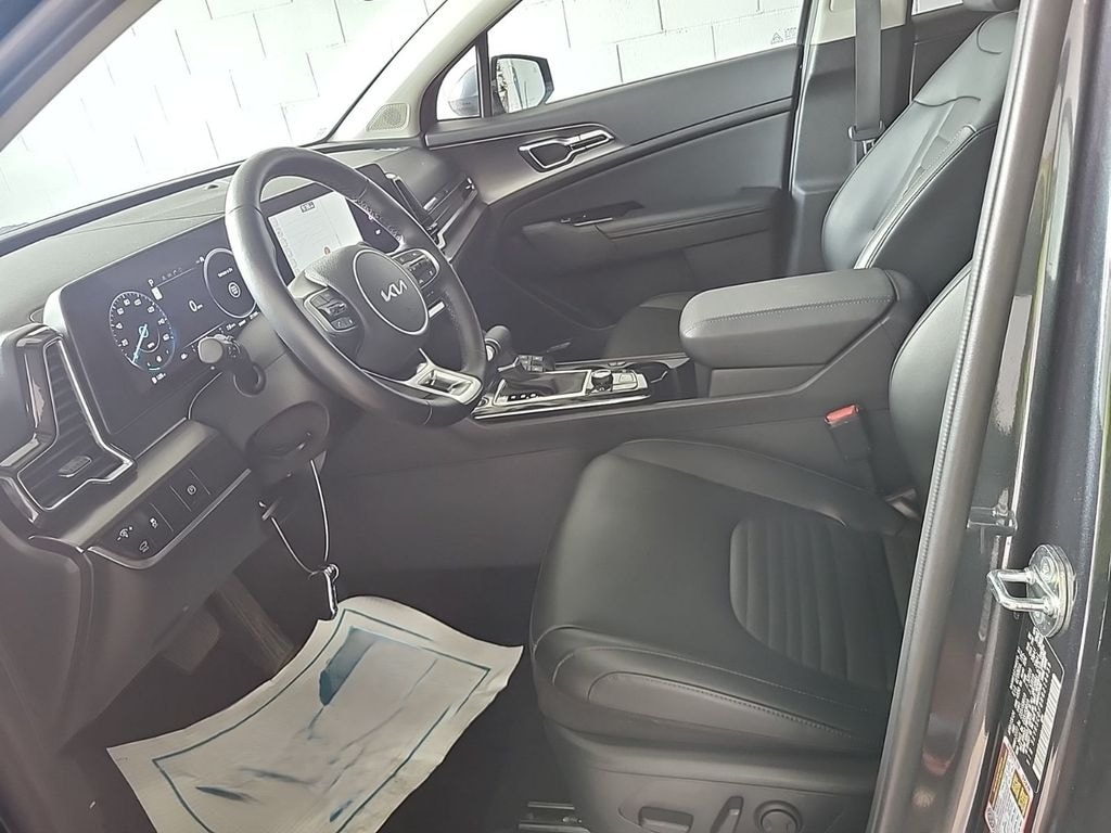 Used 2024 Kia Sportage SX-Prestige SUV