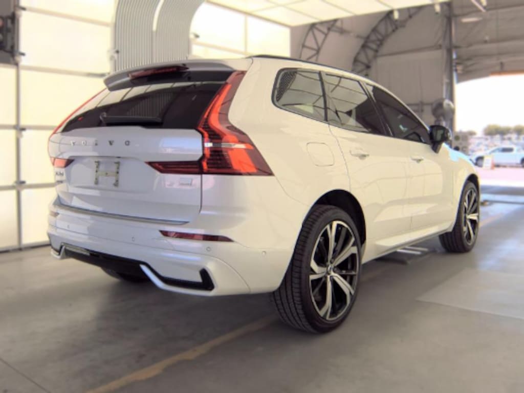 Used 2024 Volvo XC60 Recharge Plug-In Hybrid Ultimate SUV
