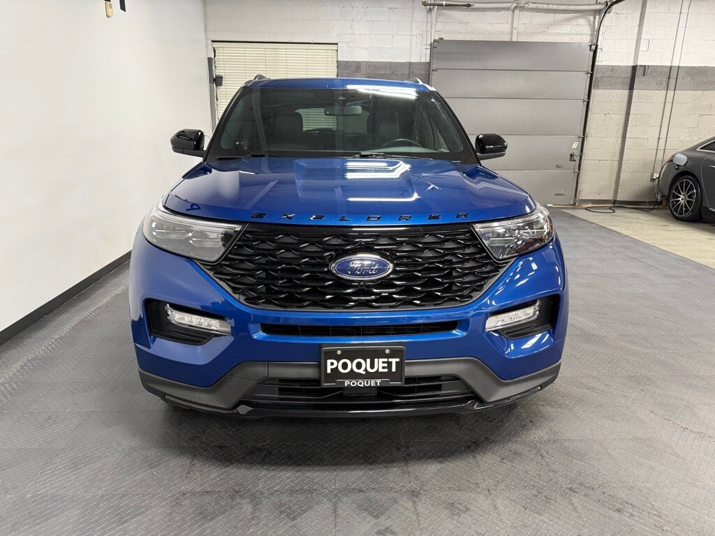 2022 Ford Explorer ST-Line photo 3