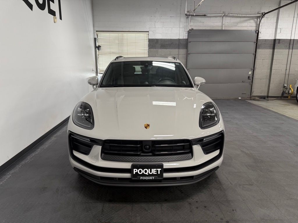 Used 2024 Porsche Macan Base SUV
