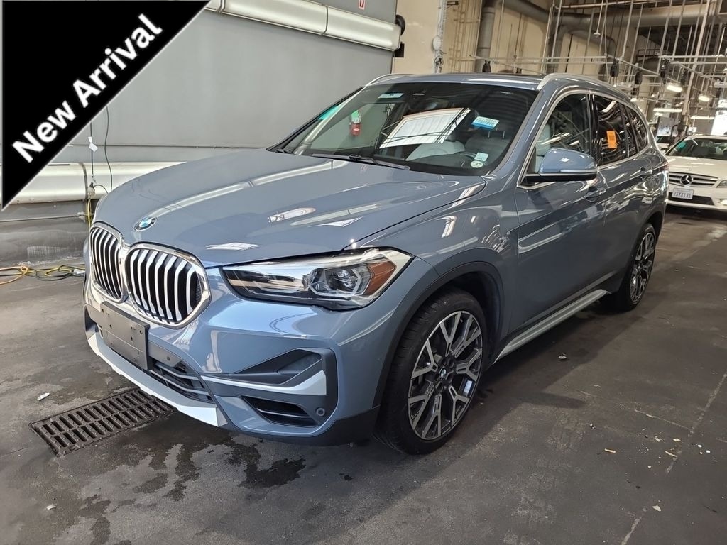 2021 BMW X1 xDrive28i's photo