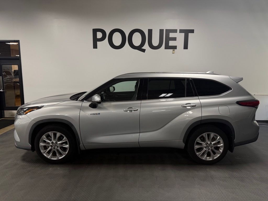 Used 2021 Toyota Highlander Hybrid Limited SUV