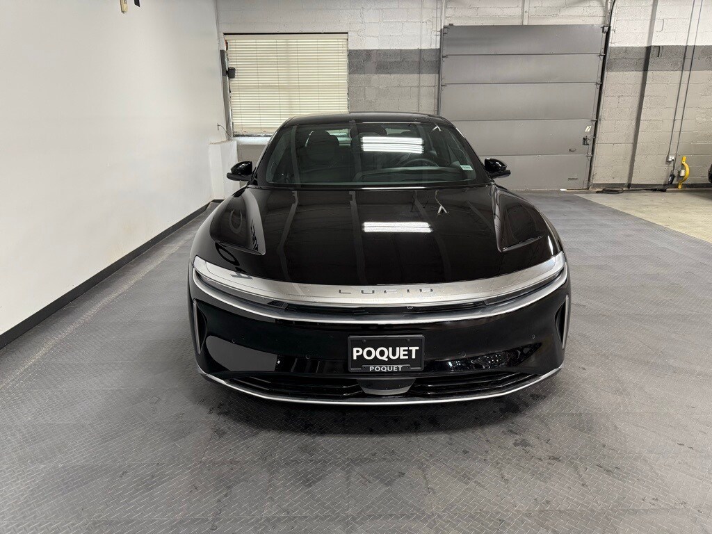 2024 Lucid Air Touring photo 3