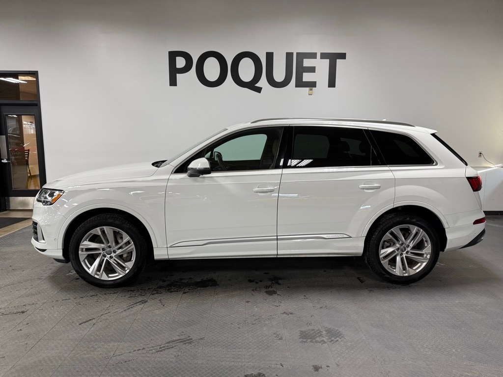 2020 Audi Q7 Premium Plus's photo
