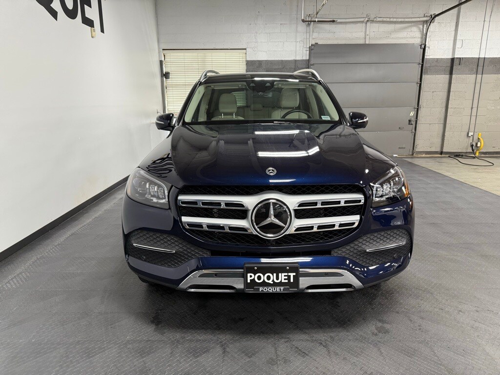 2022 Mercedes Benz GLS 450 4MATIC photo 2
