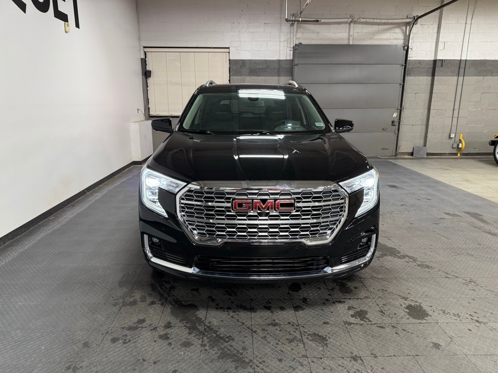 Used 2023 GMC Terrain Denali SUV