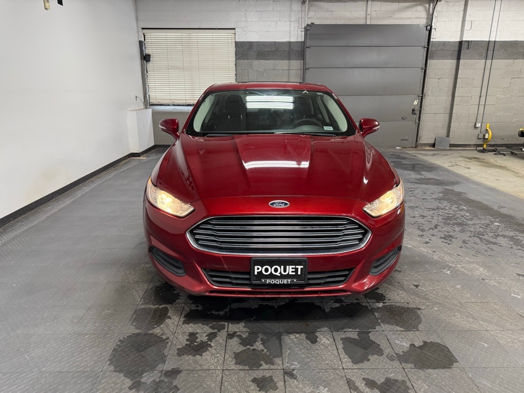 Used 2013 Ford Fusion SE Sedan