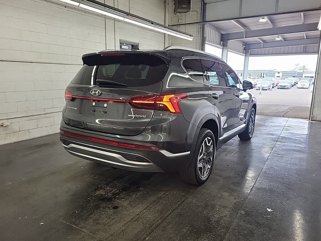 2023 Hyundai Santa Fe SEL Premium photo 2