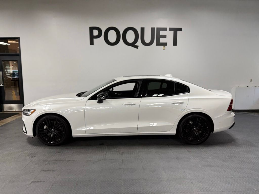 2024 Volvo S60 B5 Plus Black Edition AWD's photo