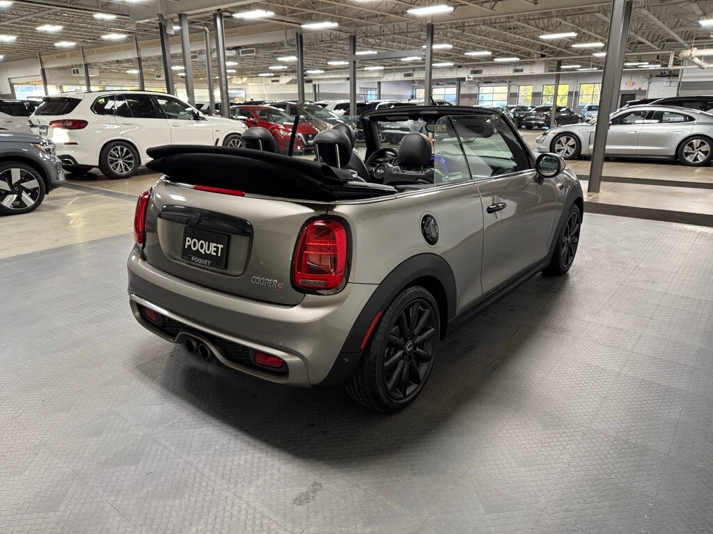 2016 Mini Cooper Base Convertible photo 4
