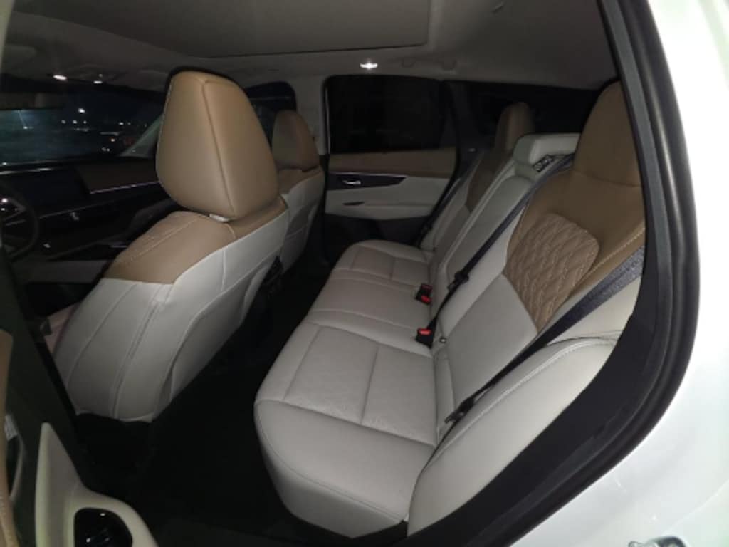 Used 2026 Nissan Murano Platinum SUV