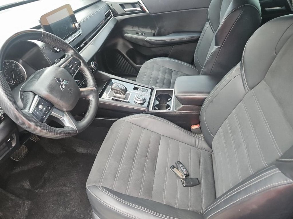 Used 2022 Mitsubishi Outlander Black Edition SUV