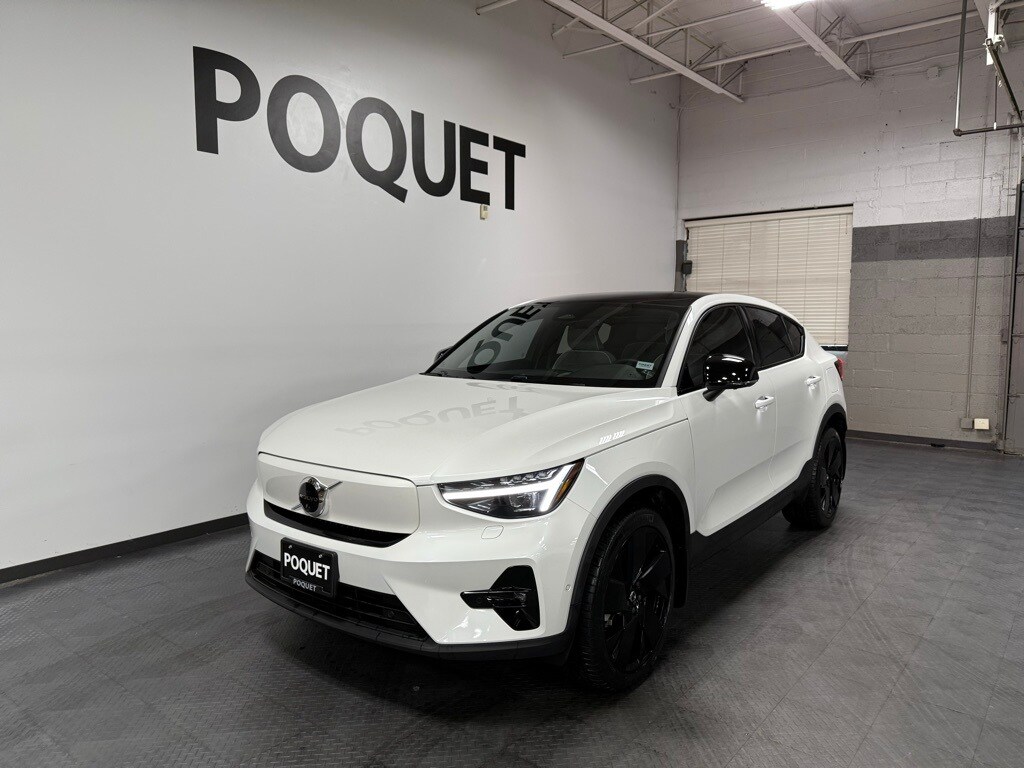 2023 Volvo C40 Recharge Ultimate photo 2