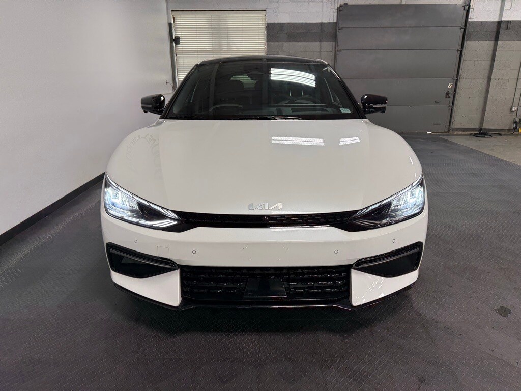 2024 Kia EV6 GT-Line photo 3