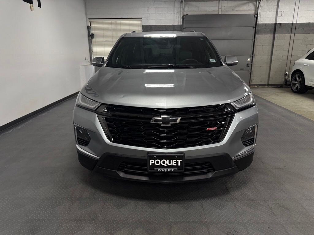 Used 2023 Chevrolet Traverse RS SUV