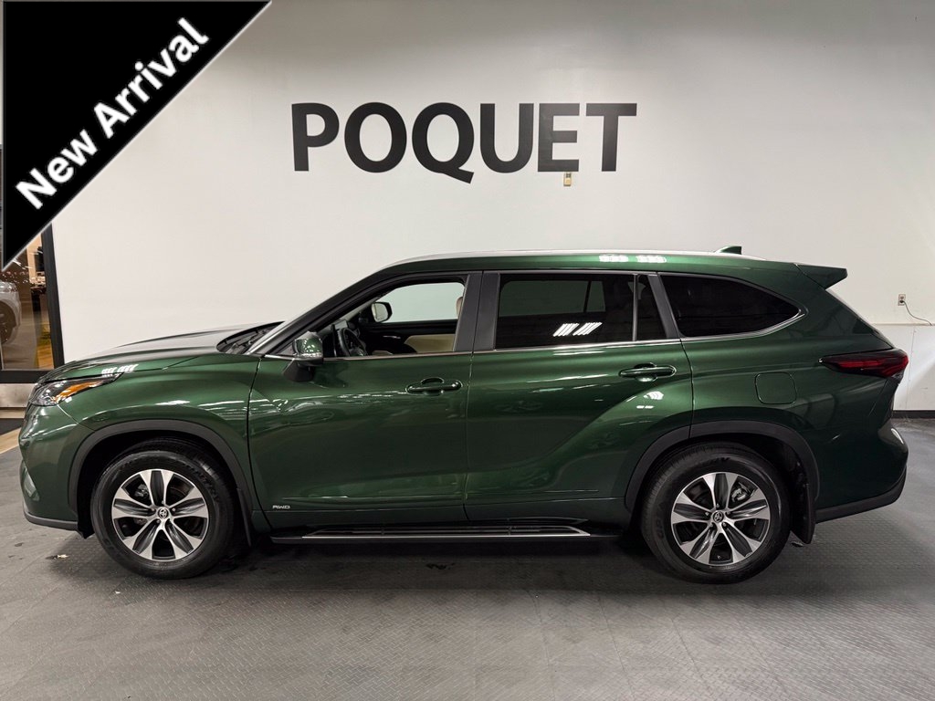 2025 Toyota Highlander XLE