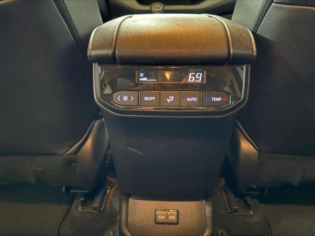 View 18