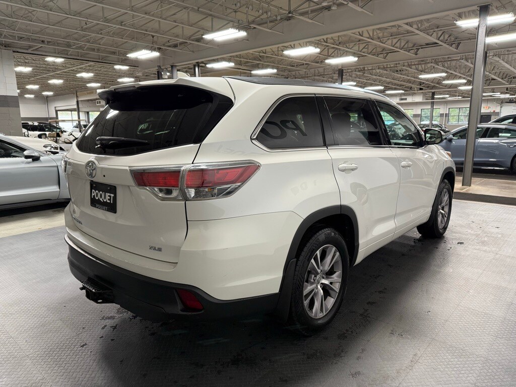 2015 Toyota Highlander XLE photo 4
