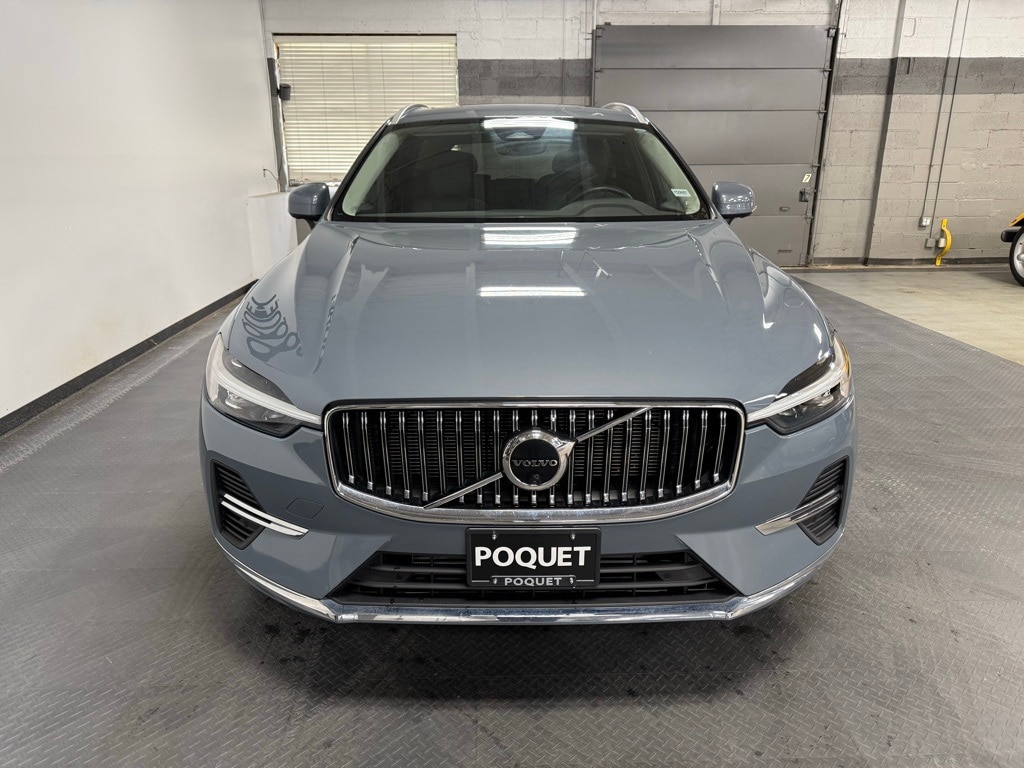 Used 2023 Volvo XC60 Recharge Plug-In Hybrid T8 Plus Bright Theme SUV