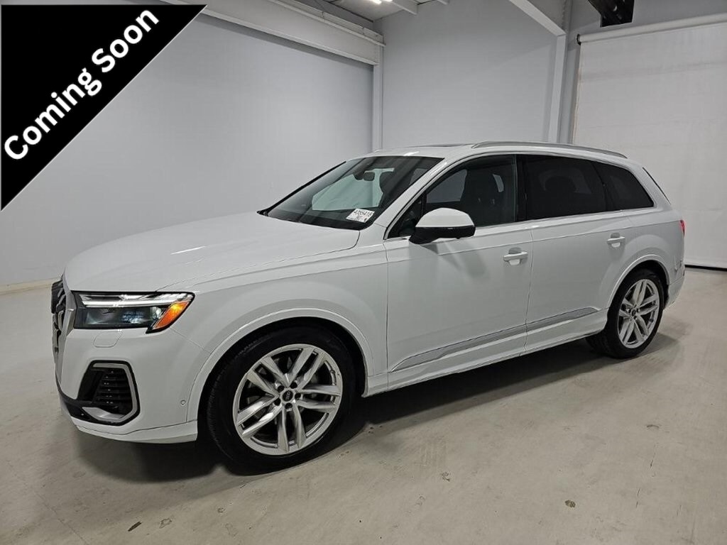 2025 Audi Q7 Premium Plus's photo