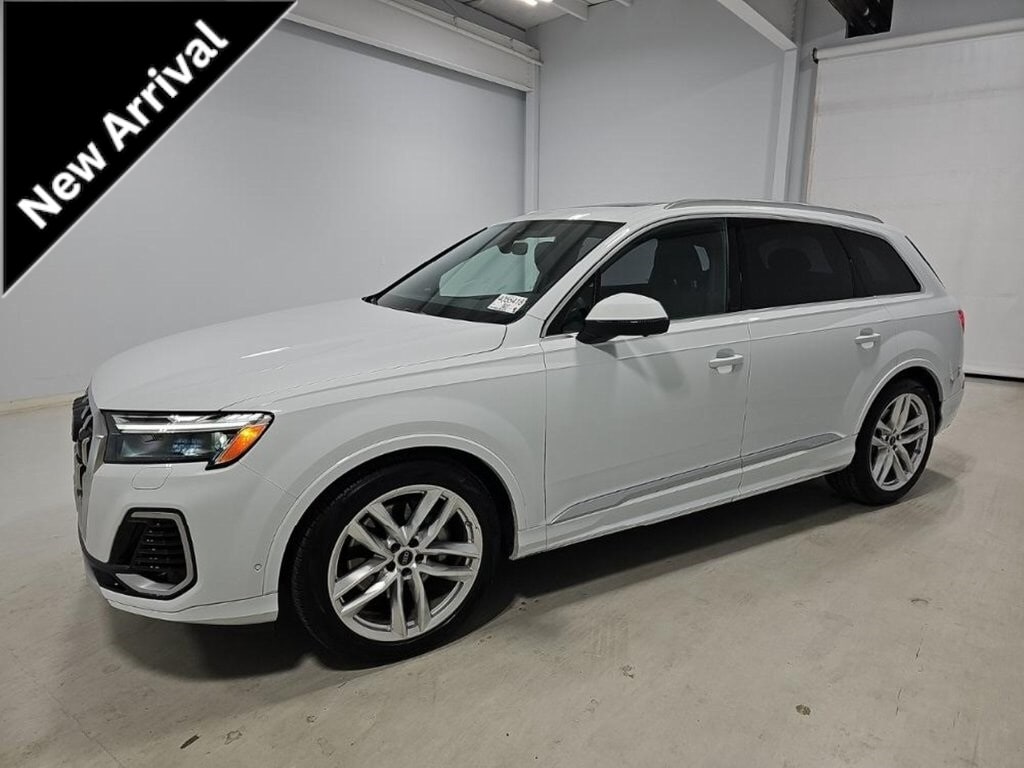 Used 2025 Audi Q7 55 Premium Plus SUV