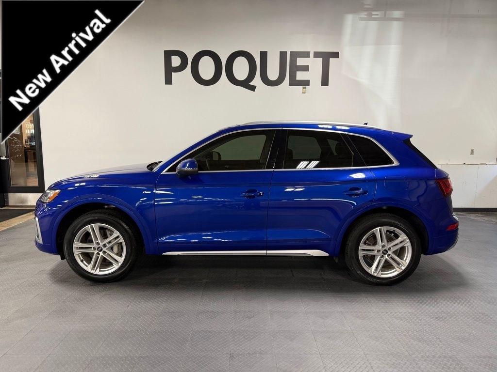 2023 Audi Q5 55 e Premium Plus's photo