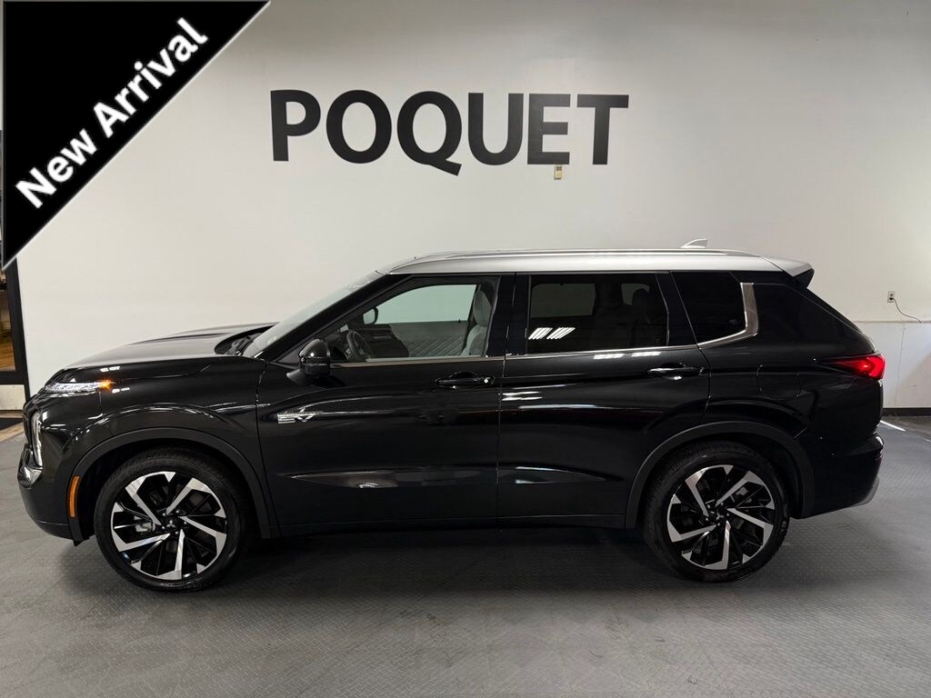 Used 2025 Mitsubishi Outlander PHEV SEL Black Edition SUV