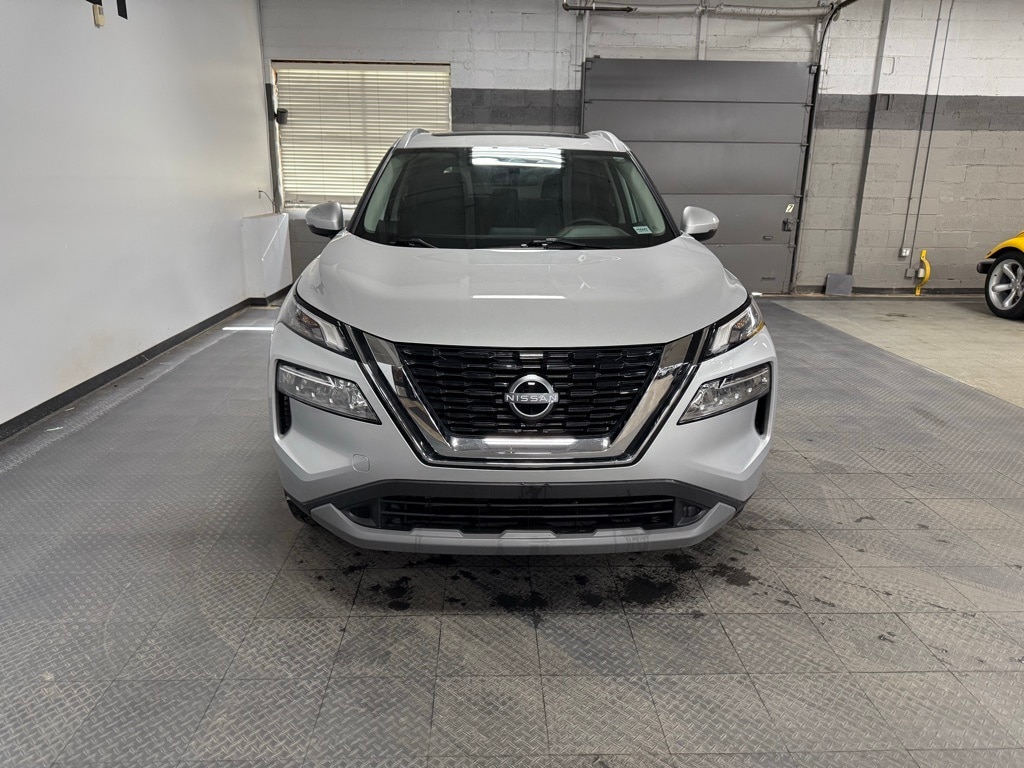 Used 2023 Nissan Rogue SV SUV