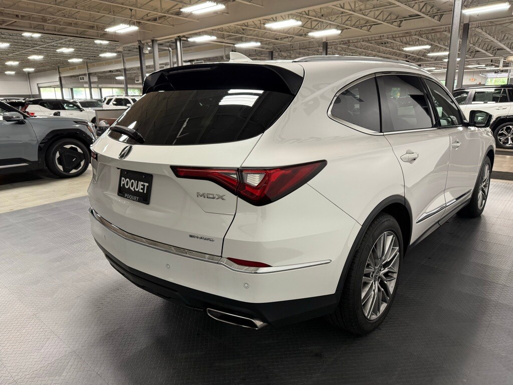 2023 Acura MDX SH-AWD Advance photo 2