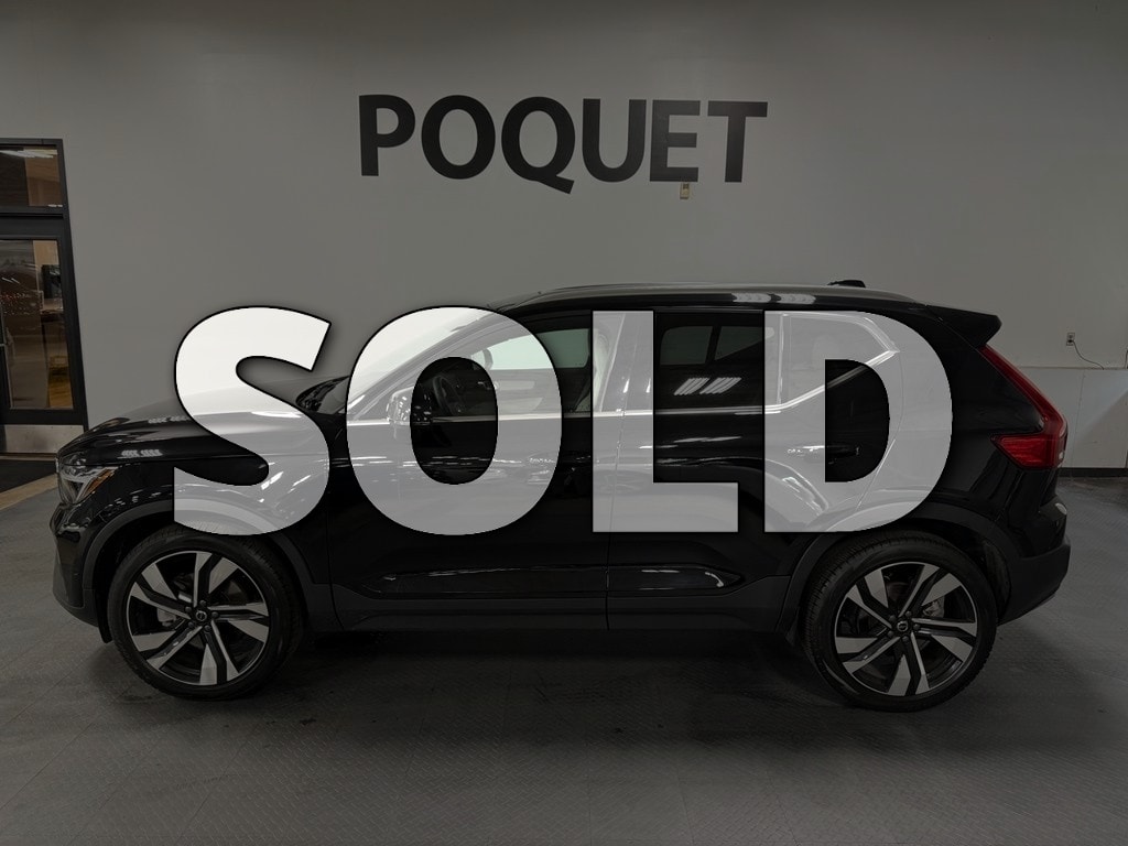 Used 2023 Volvo XC40 Ultimate SUV