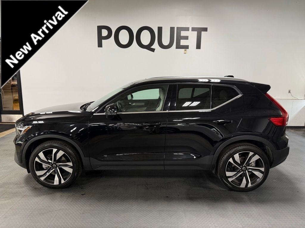 Used 2023 Volvo XC40 Ultimate SUV