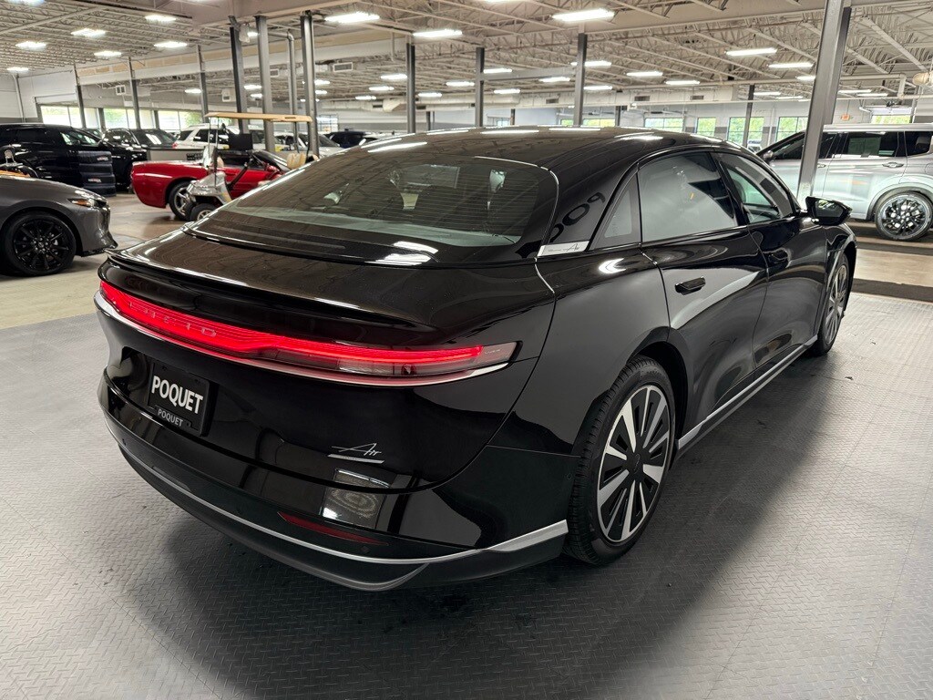 2024 Lucid Air Touring photo 4