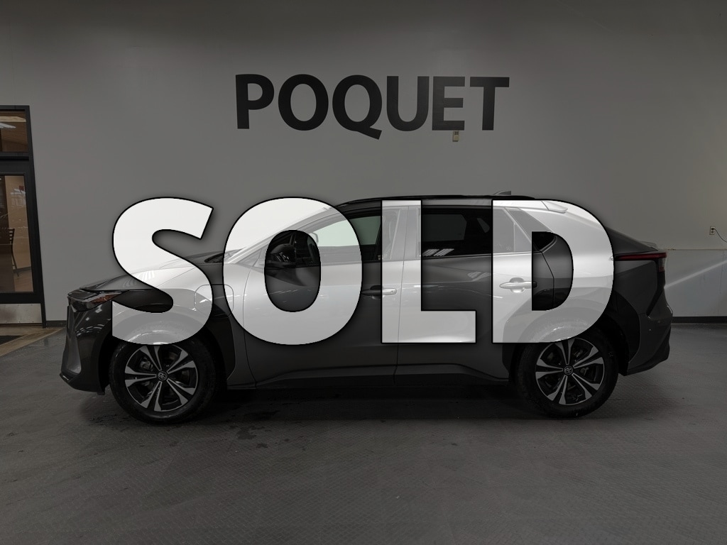 2024 Toyota bZ4X XLE's photo